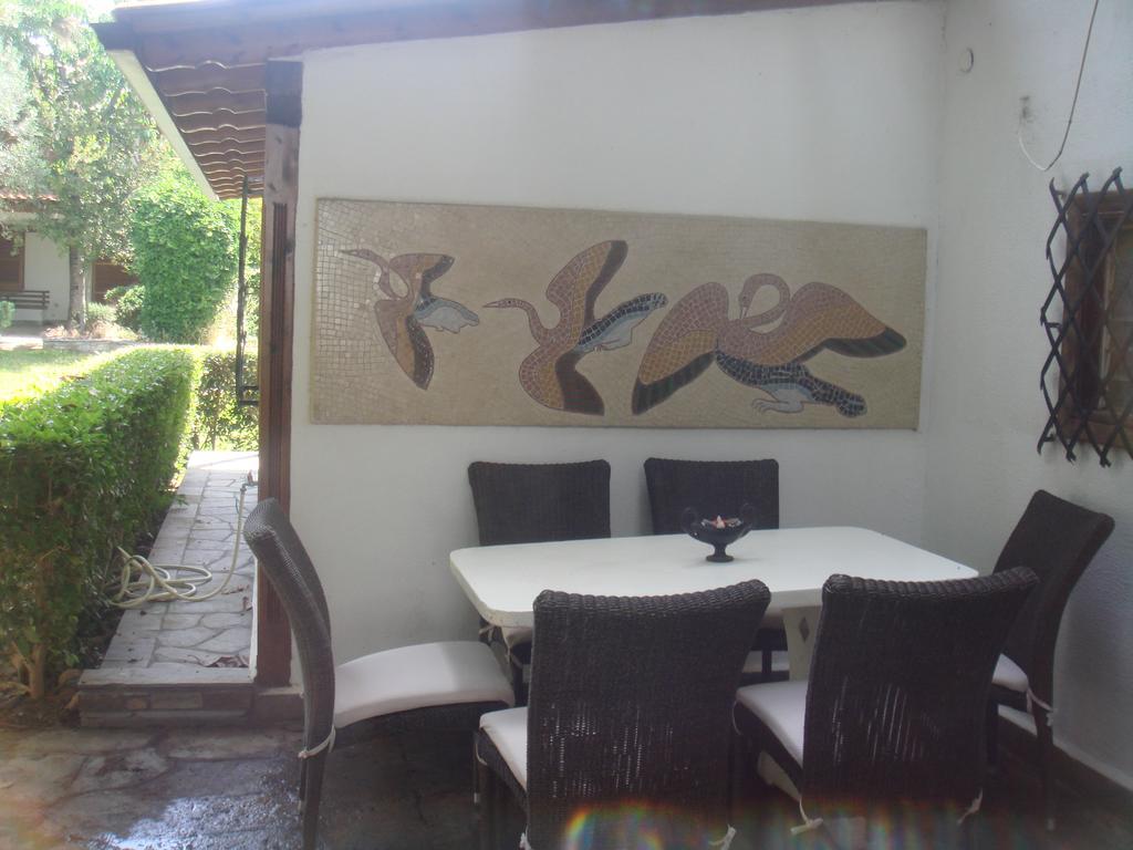 Mikiverna Maisonnette Villa Kalyves Polygyrou ภายนอก รูปภาพ